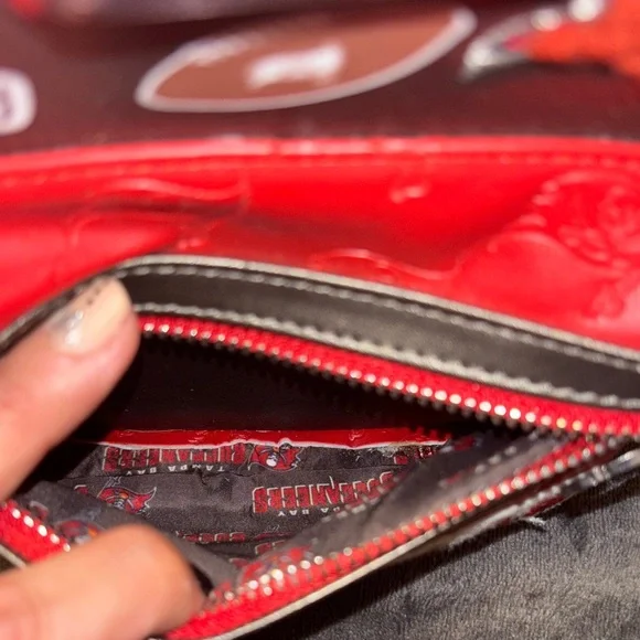 NWOT Loungefly Red and Brown Buccaneers Backpack - Picture 11 of 11